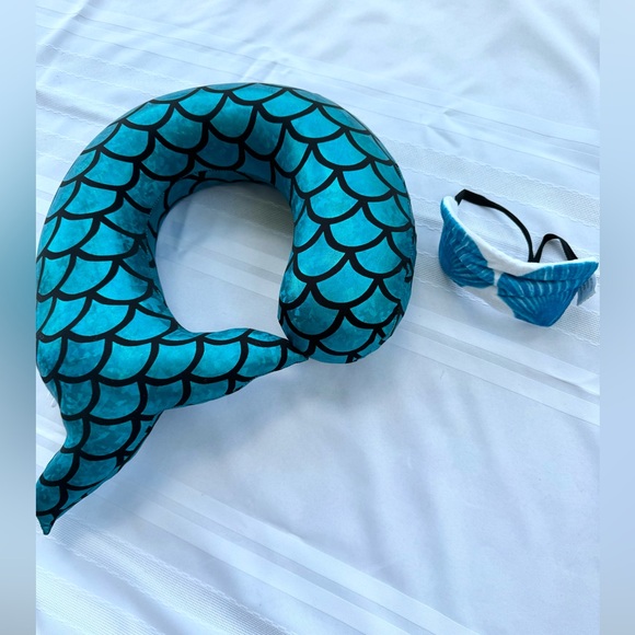 Justice Mermaid Tail/Neck Pillow & Eye Mask Shimmering Blues Slumber Party Throw - Picture 3 of 4